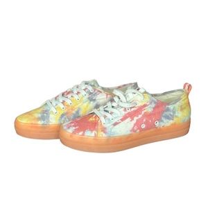 Tie-Dye Platform Women’s Sneakers
